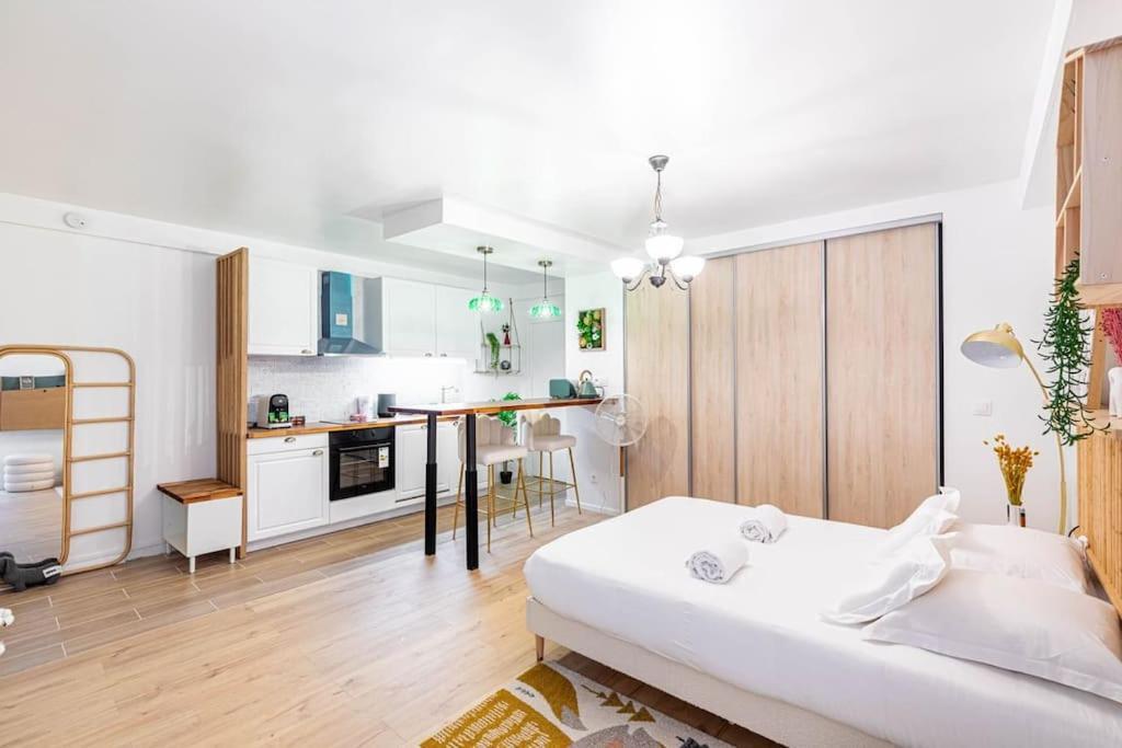 Appartement Guestready - Stylish Retreat Near Republique For 2 Parijs